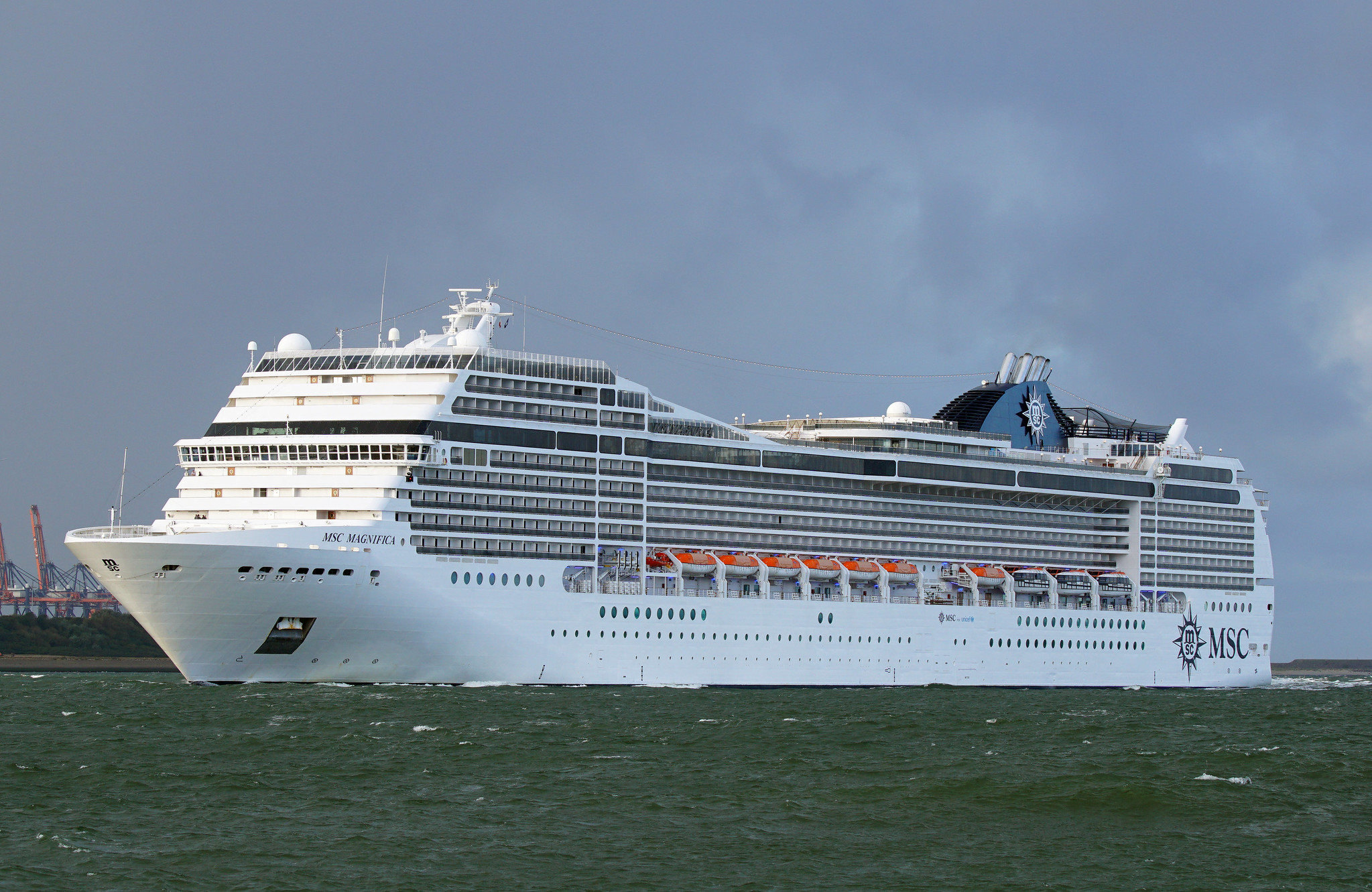 MSC Magnifica