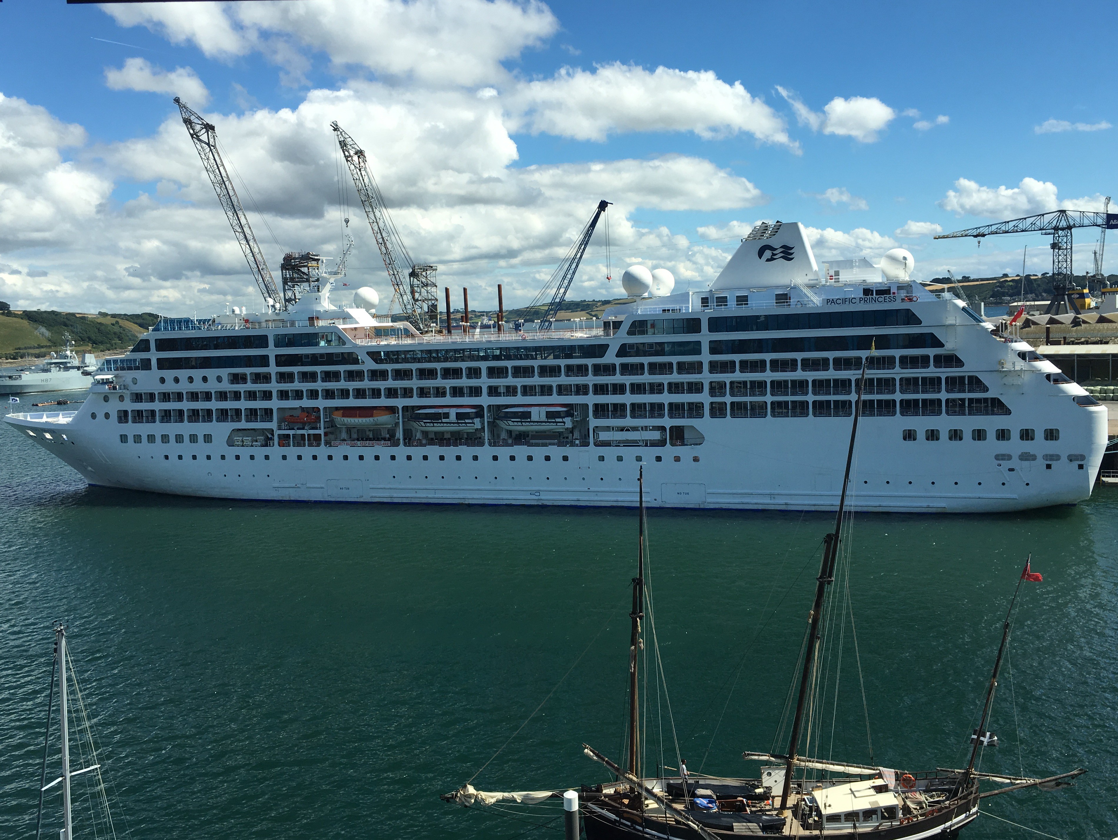 Azamara Onward