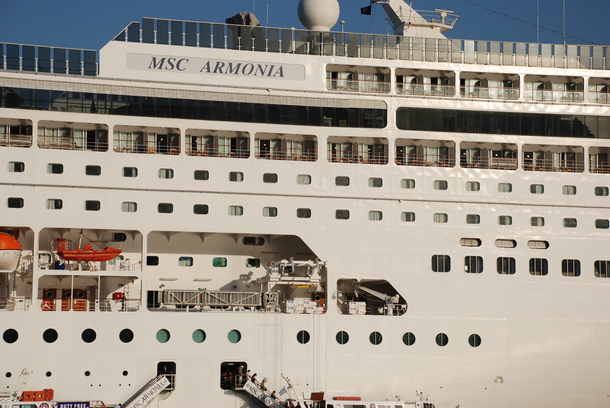 MSC Armonia