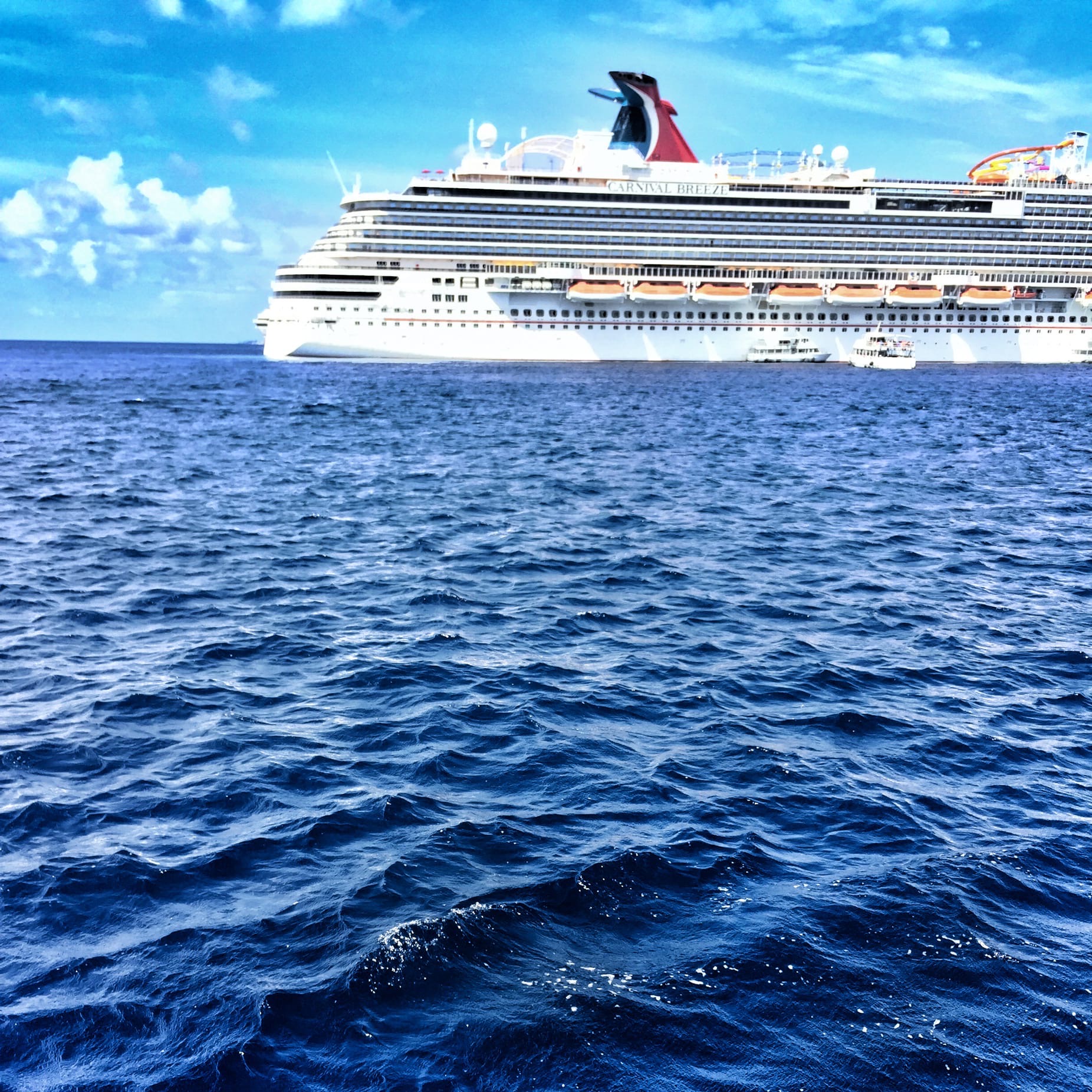 Carnival Breeze