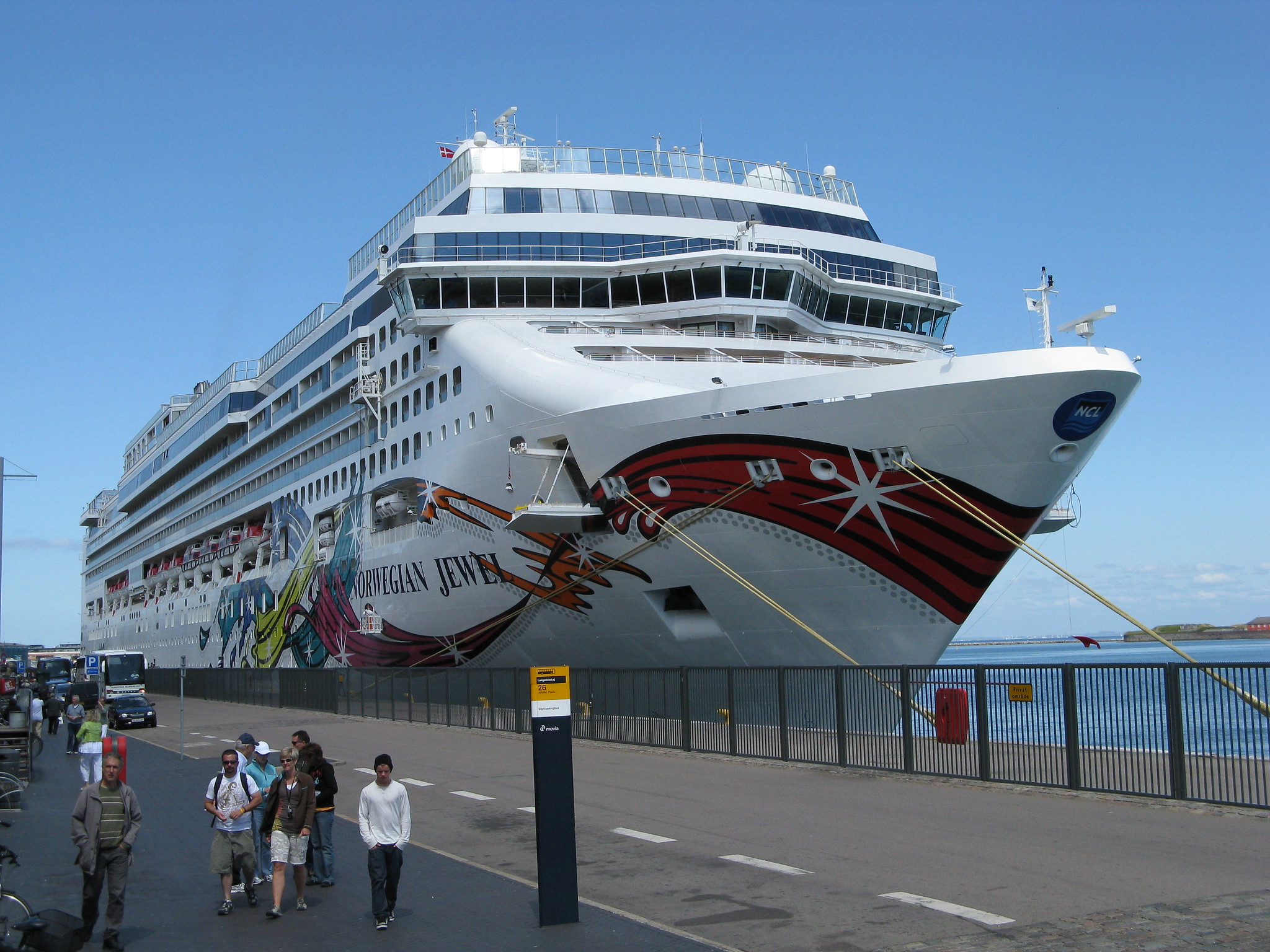 Norwegian Jewel