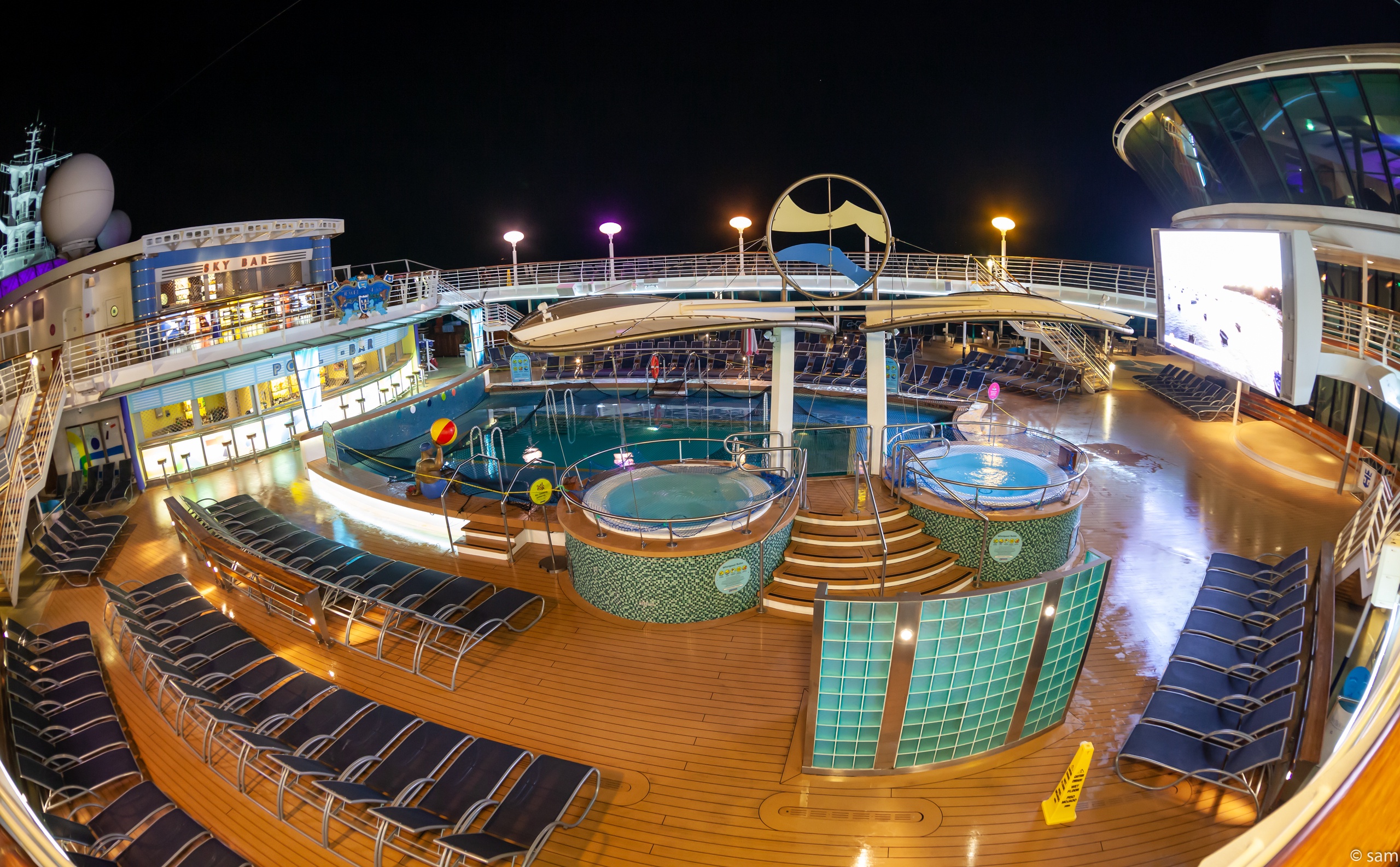 Jewel of the Seas
