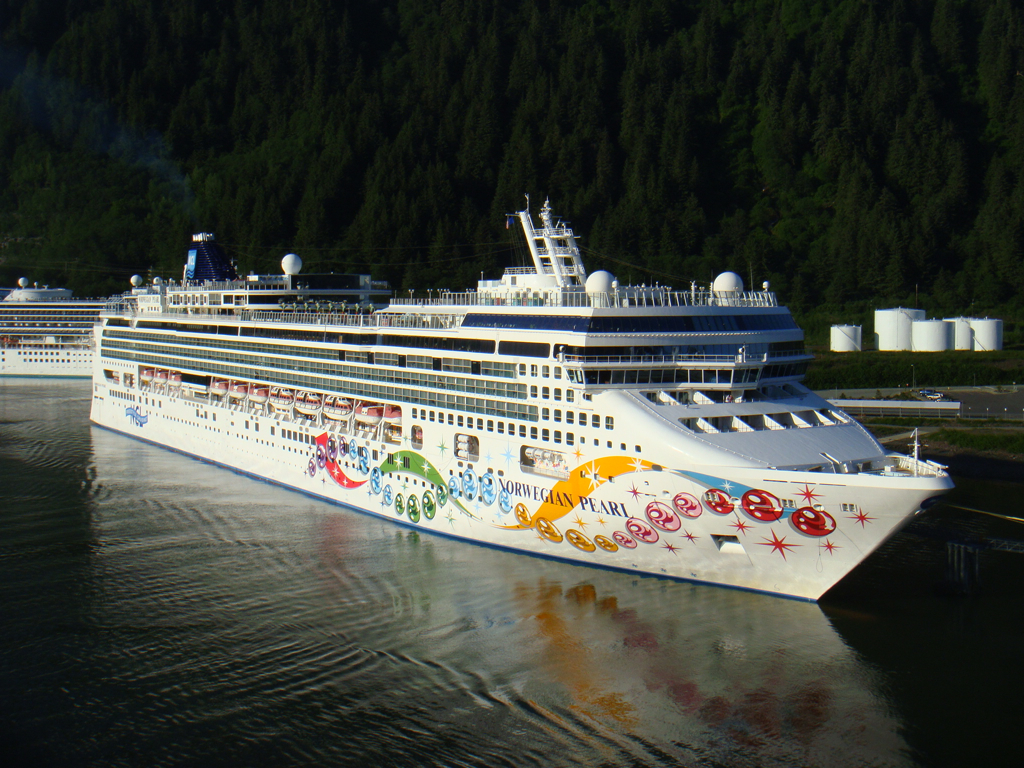 Norwegian Pearl