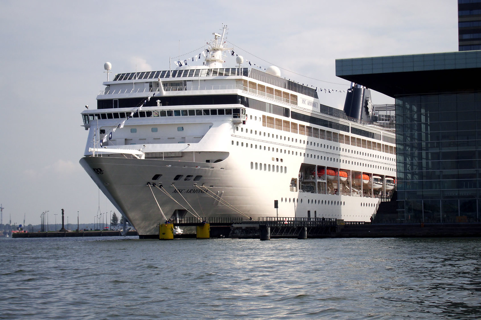 MSC Armonia
