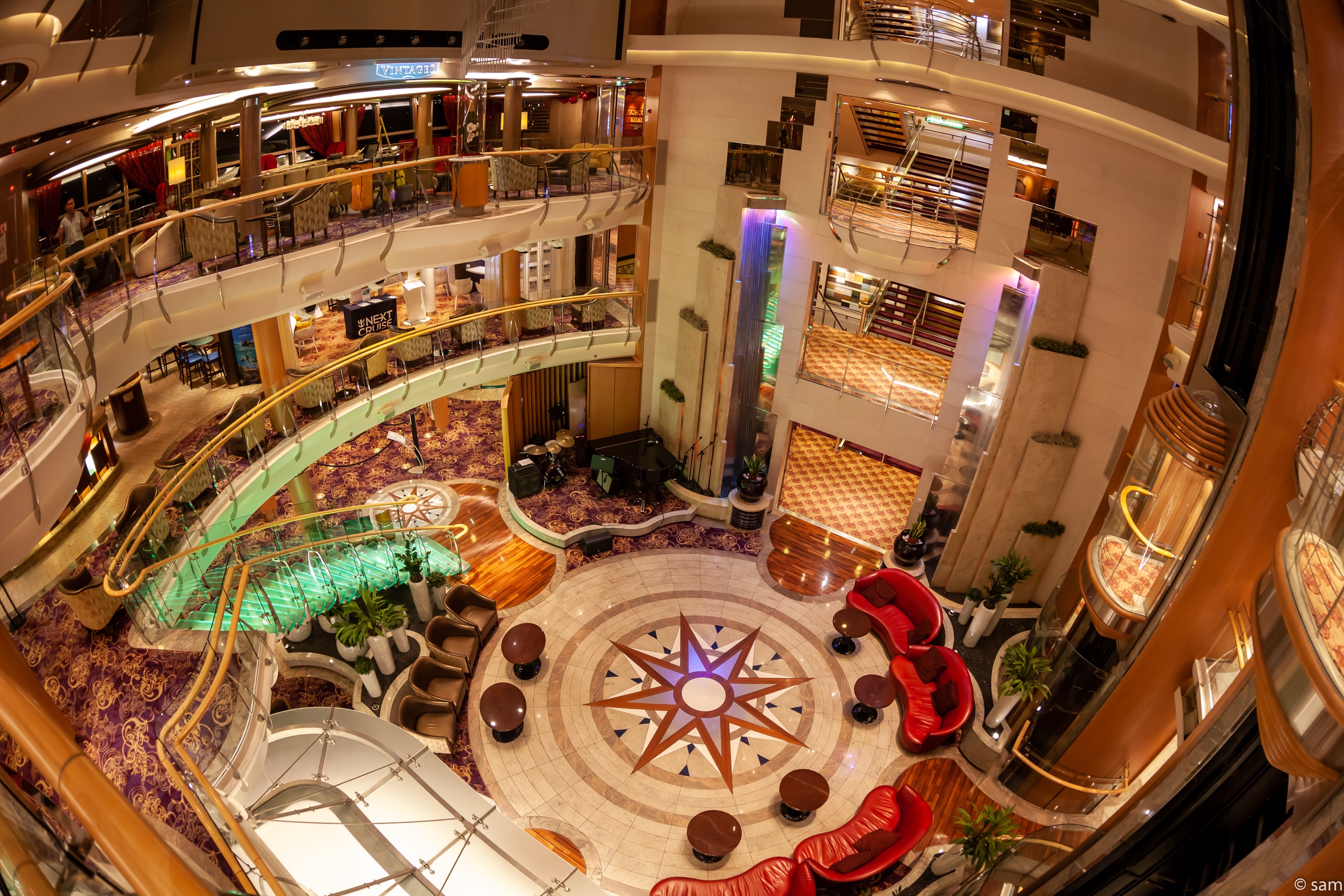 Jewel of the Seas