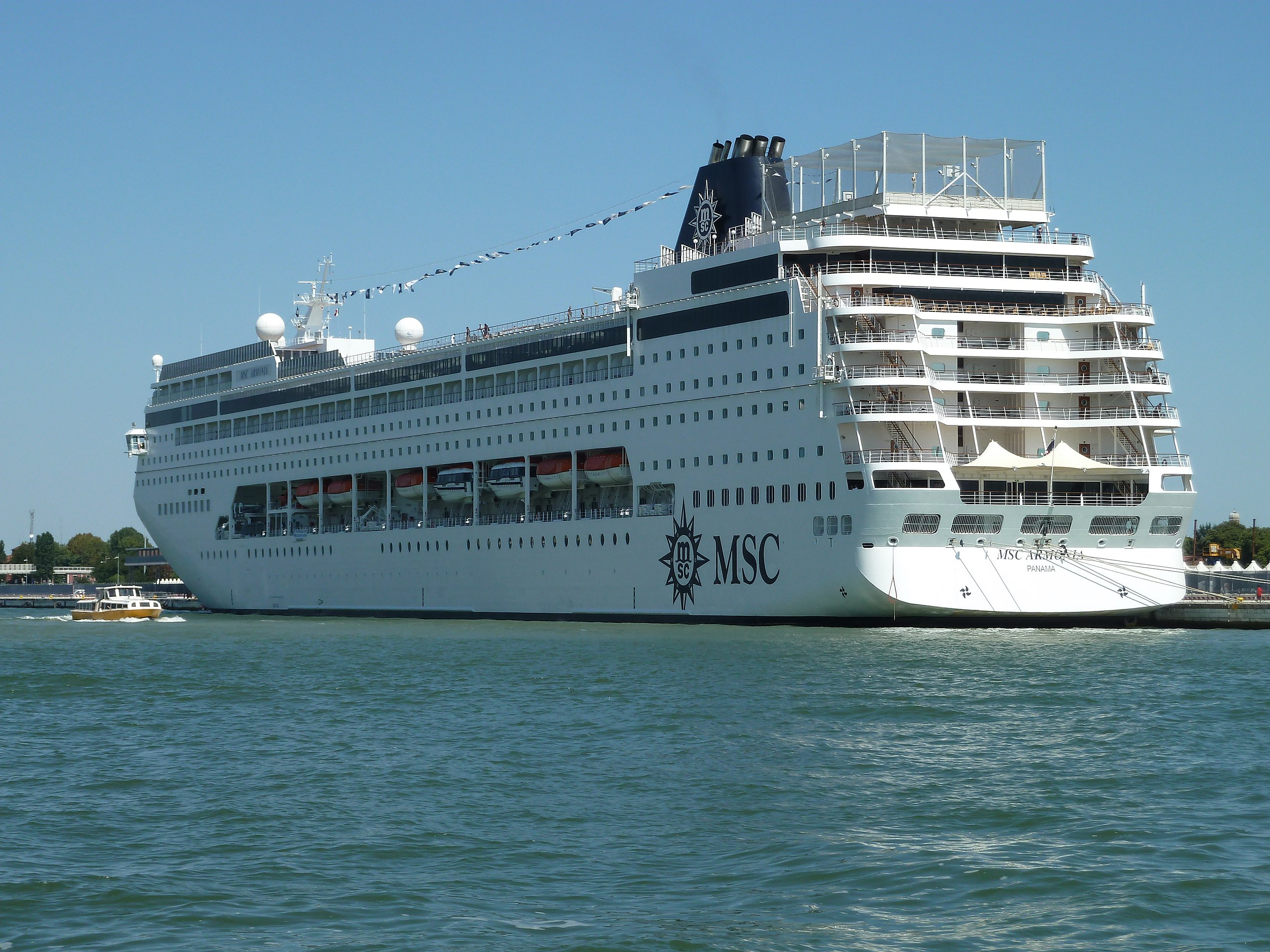 MSC Armonia