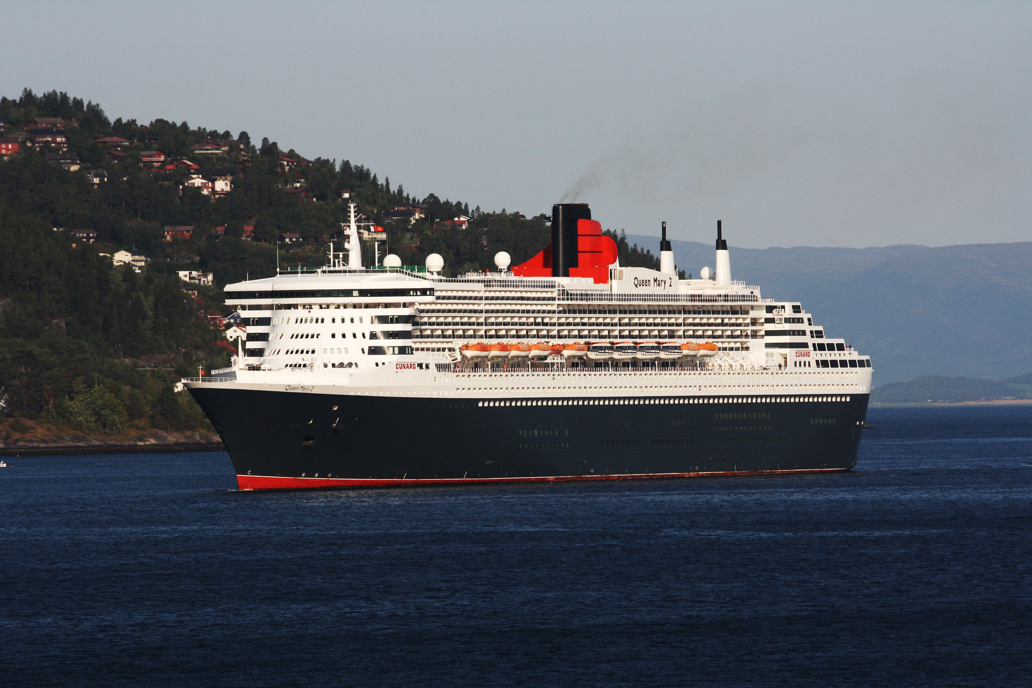 Queen Mary 2