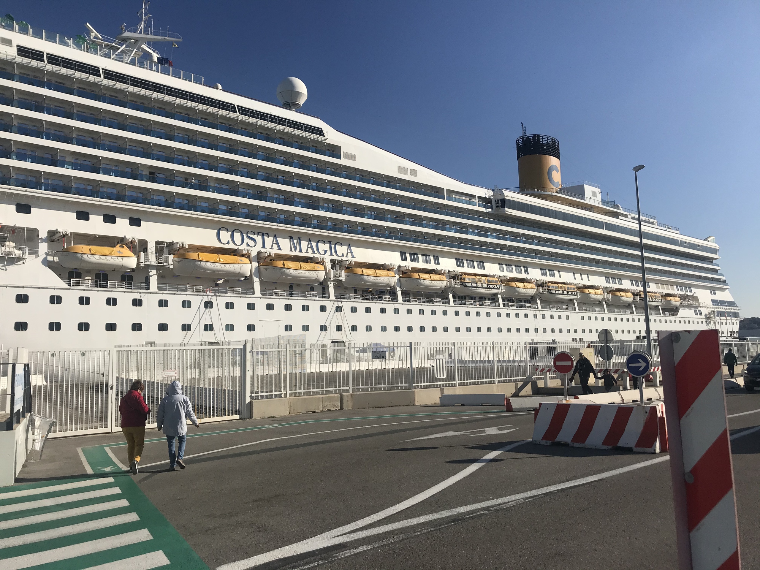 Costa Magica