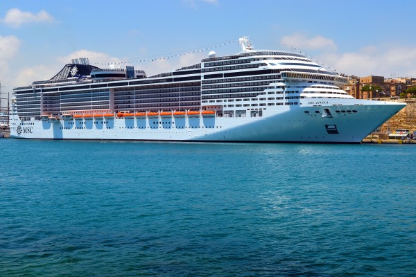 MSC Divina