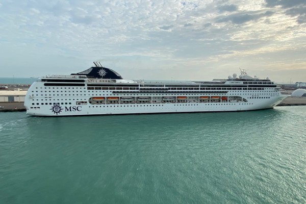 MSC Lirica