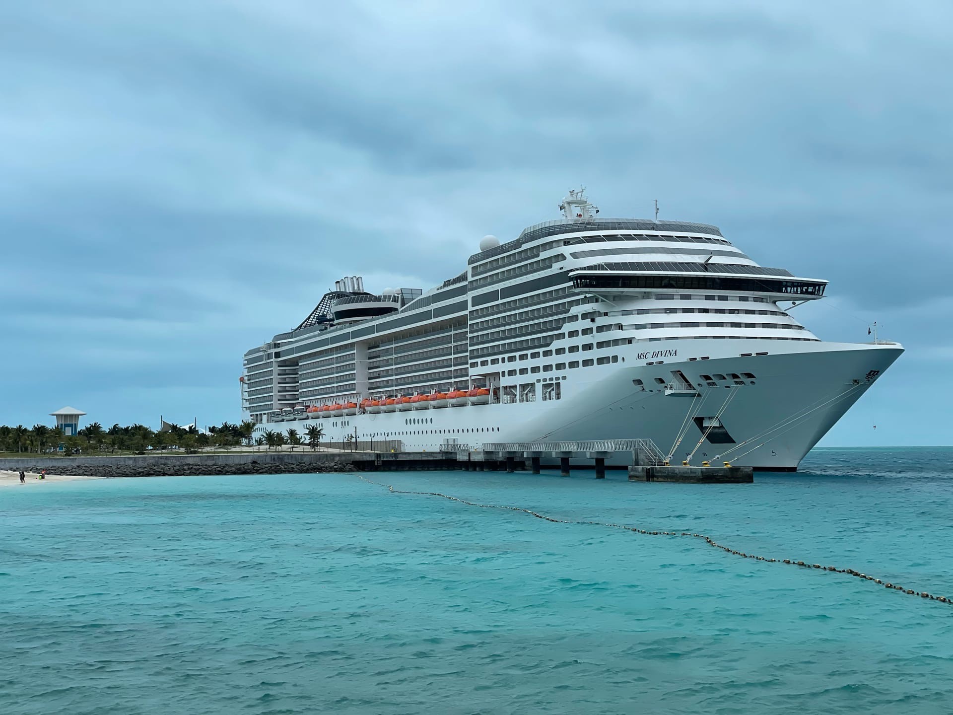 MSC Divina